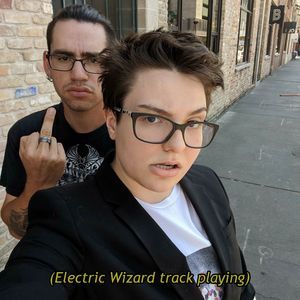 Meet your Posher, Lamont